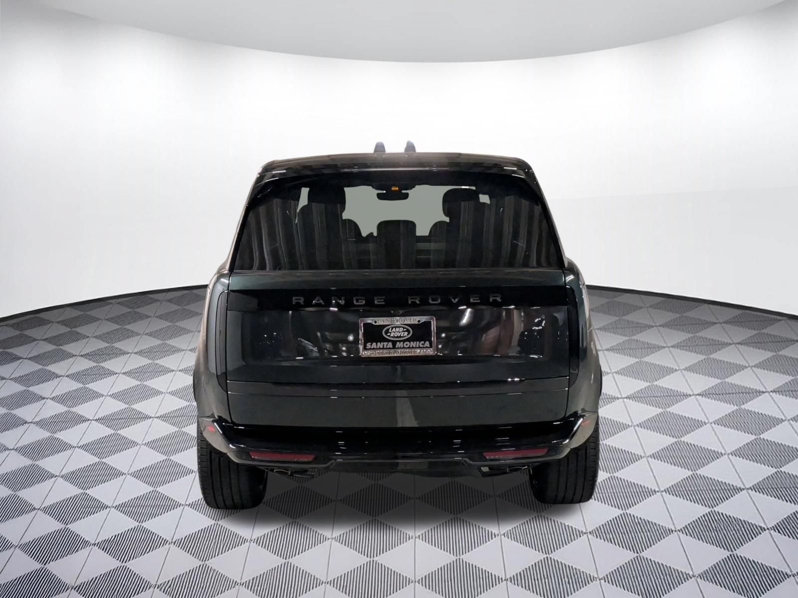 New 2026 Land Rover Range Rover SE AWD/4WD image 4