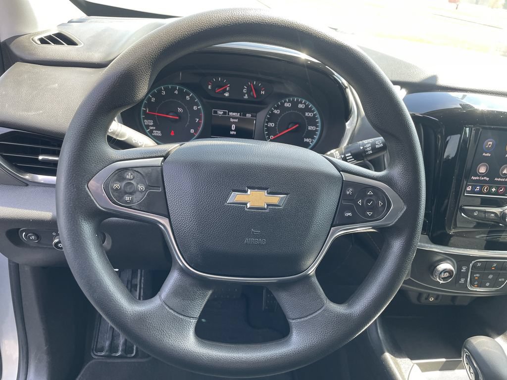Used 2021 Chevrolet Traverse LS AWD/4WD image 10