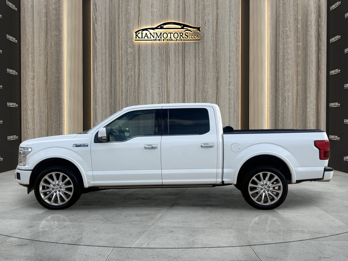 Used 2020 Ford F150 Limited AWD/4WD image 4
