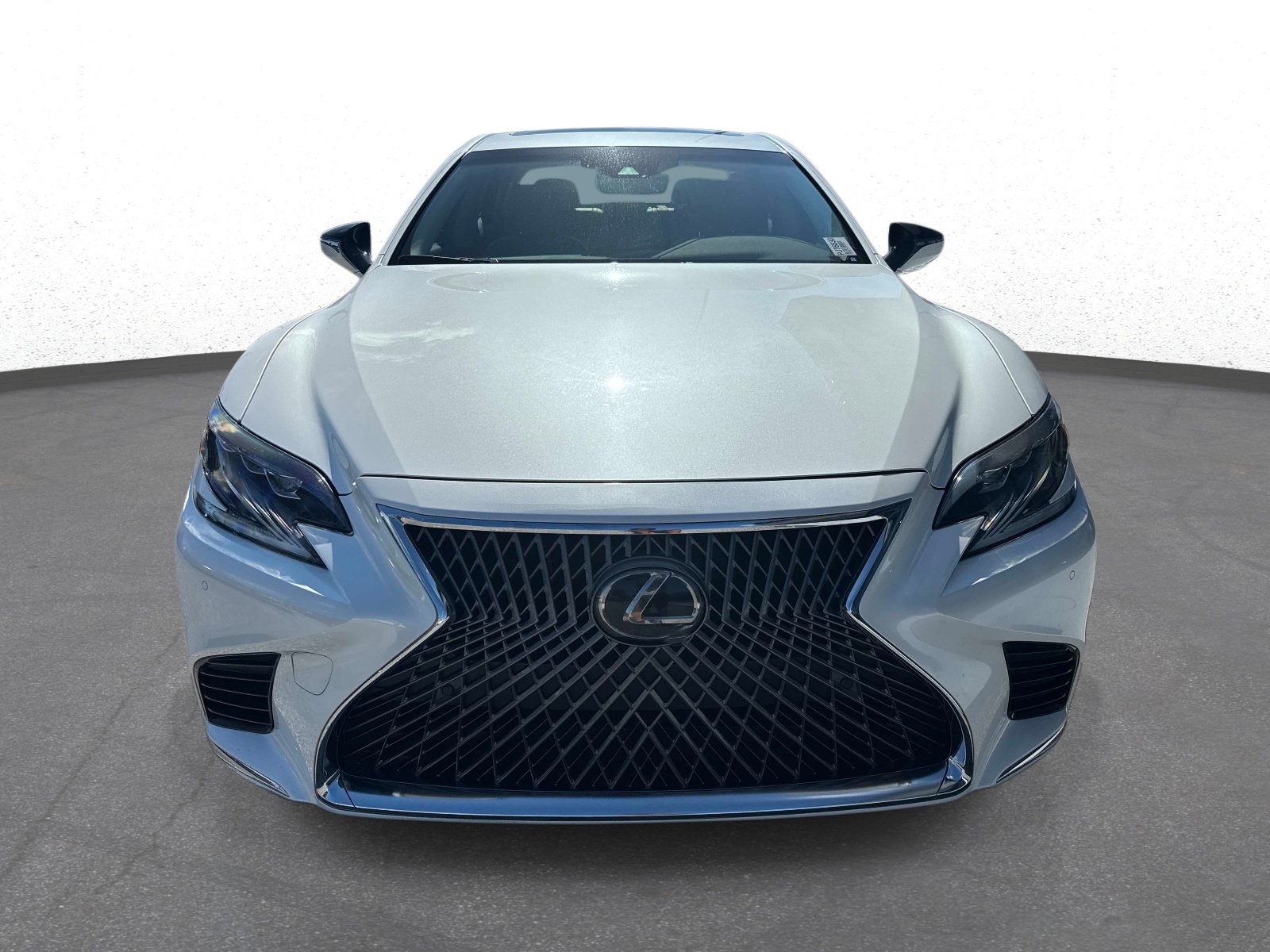 Used 2020 Lexus LS 500 w/ Accessory Package (Z1) RWD image 8