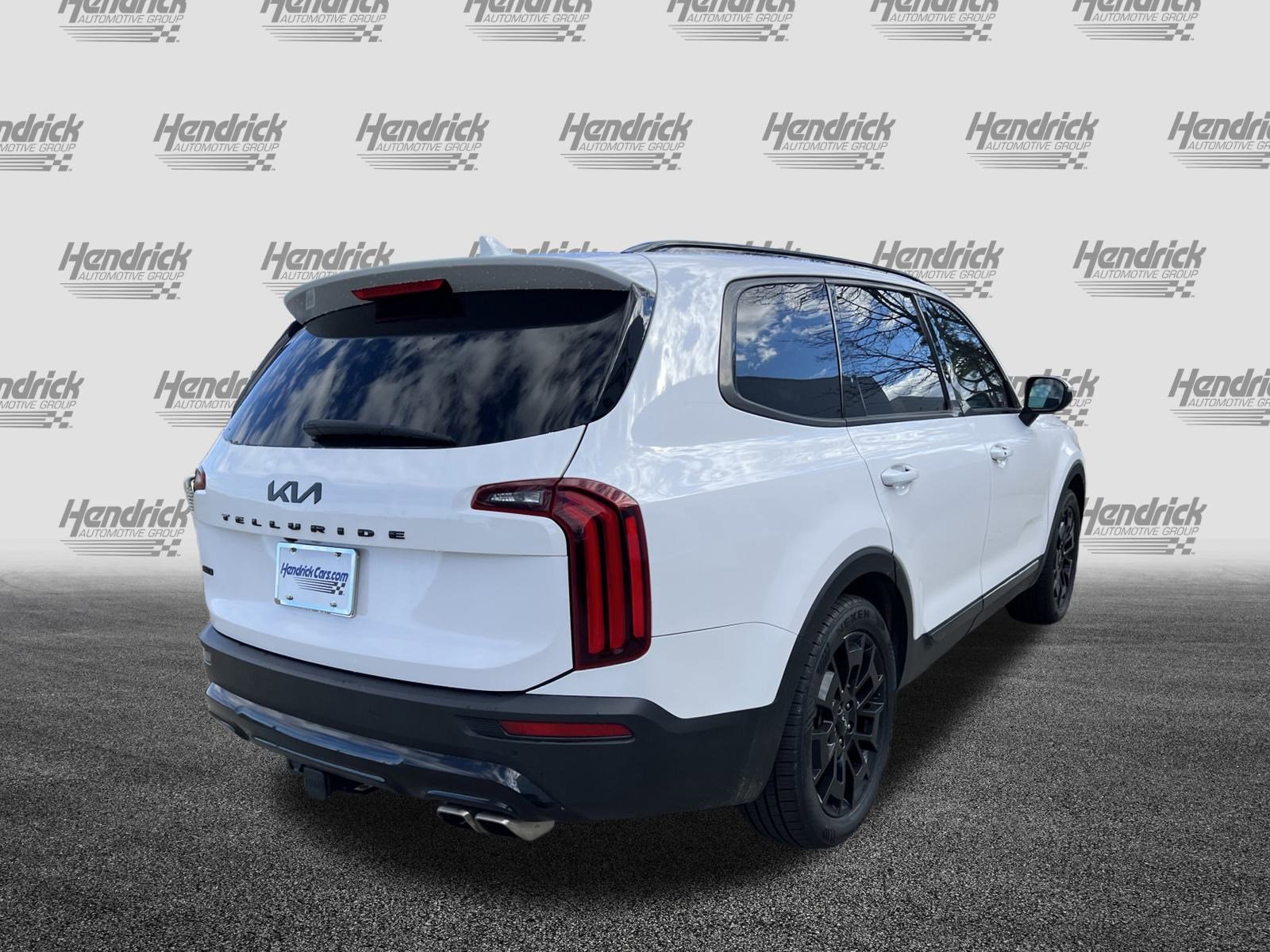 Used 2022 Kia Telluride EX w/ EX Premium Package image 9