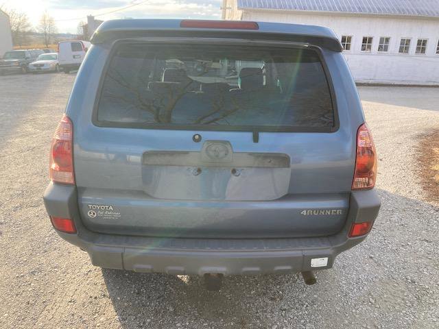 Used 2003 Toyota 4Runner SR5 AWD/4WD image 6