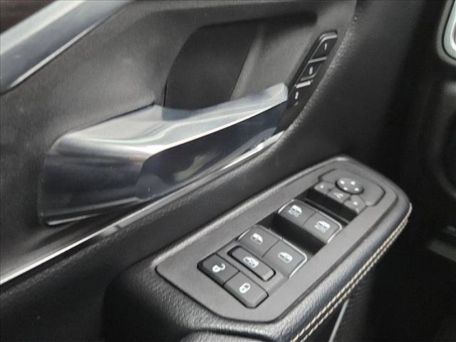 Used 2025 RAM 1500 Laramie w/ Sport Appearance Package AWD/4WD image 19