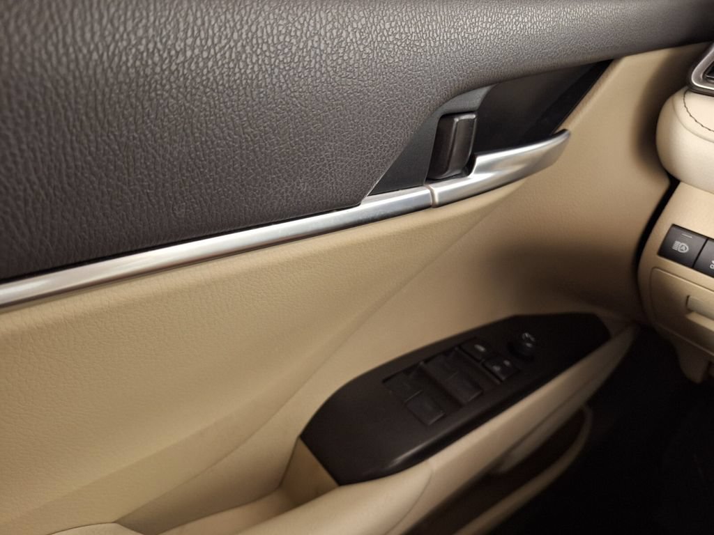 Used 2024 Toyota Camry LE FWD image 19