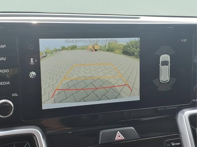 Used 2023 Kia Sorento EX w/ Panoramic Sunroof Package FWD image 8