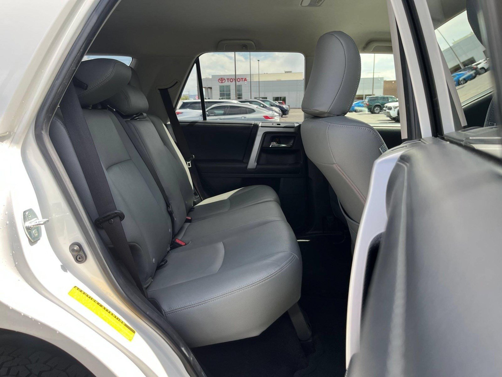 Certified 2019 Toyota 4Runner SR5 AWD/4WD image 27
