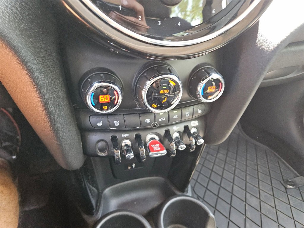 Used 2023 MINI Cooper S w/ Premium Package image 21