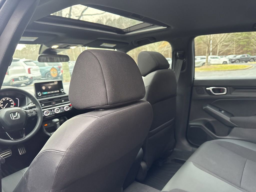 Used 2025 Honda Civic Sport image 11