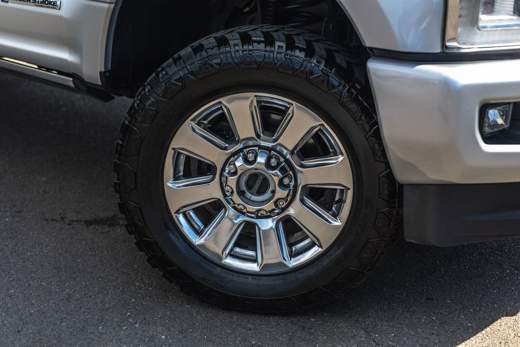 Used 2018 Ford F350 Platinum w/ Platinum Ultimate Package AWD/4WD image 4