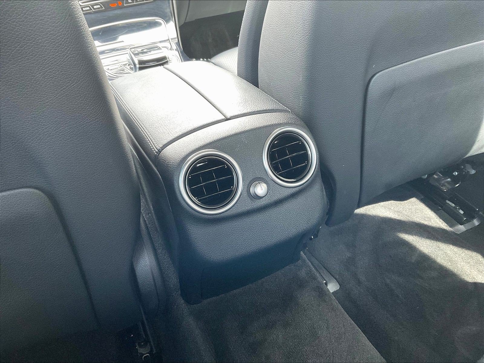 Used 2016 Mercedes-Benz C 300 Sedan image 10