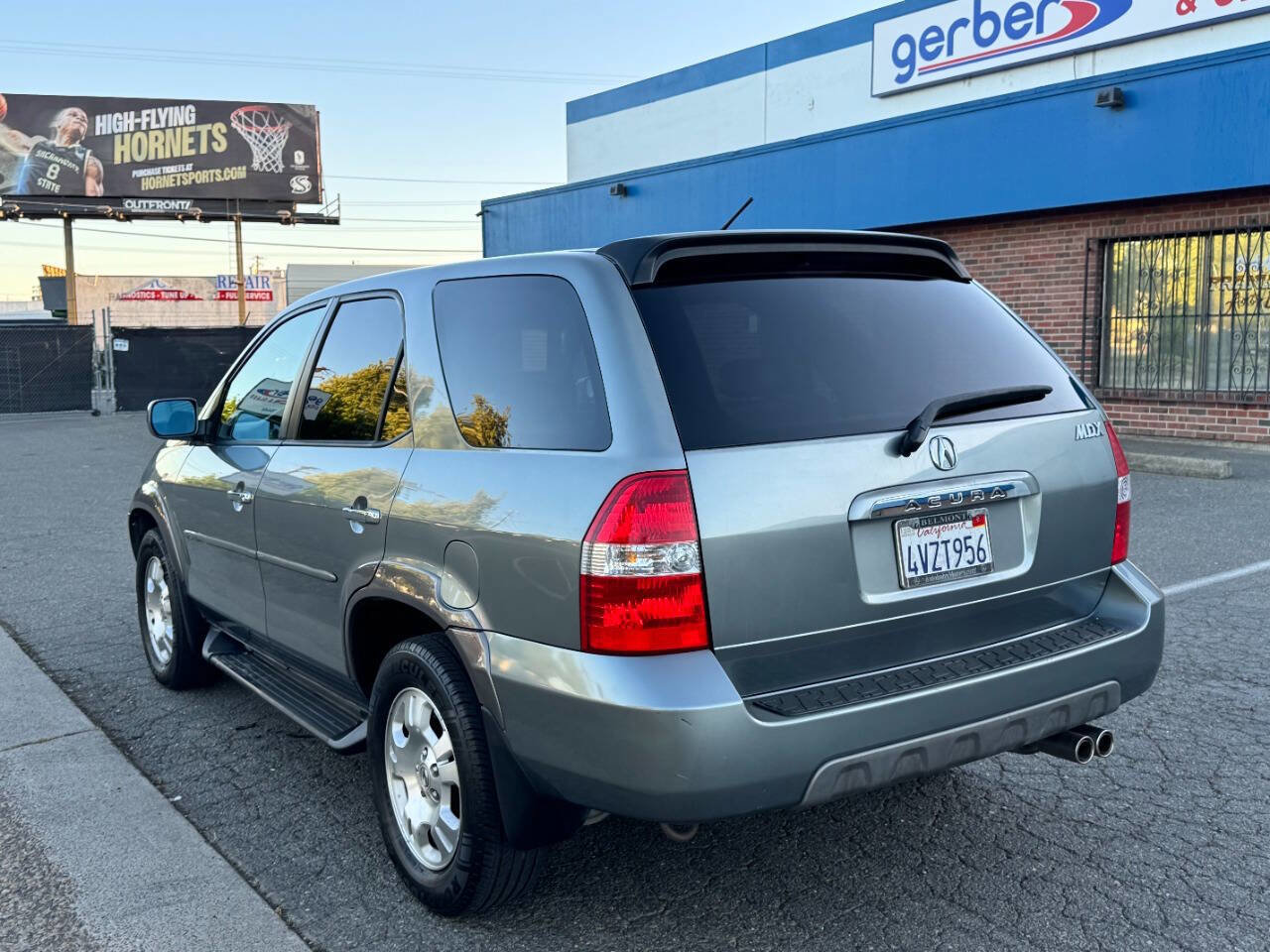 Used 2002 Acura MDX image 4