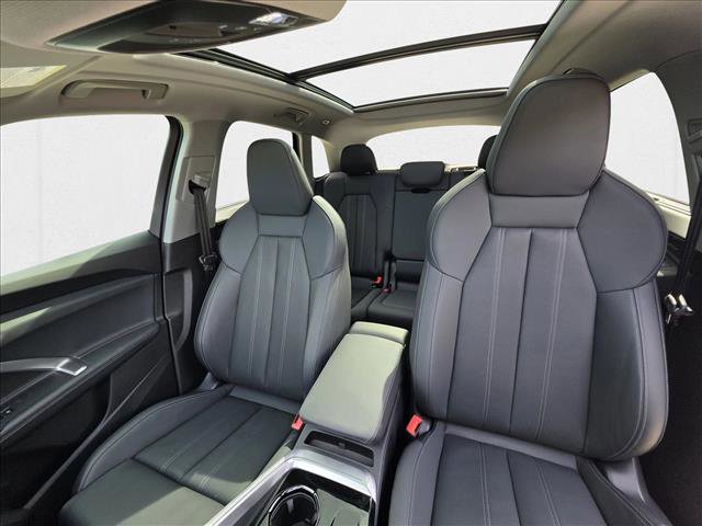 New 2025 Audi Q5 Premium Plus w/ Premium Plus image 15