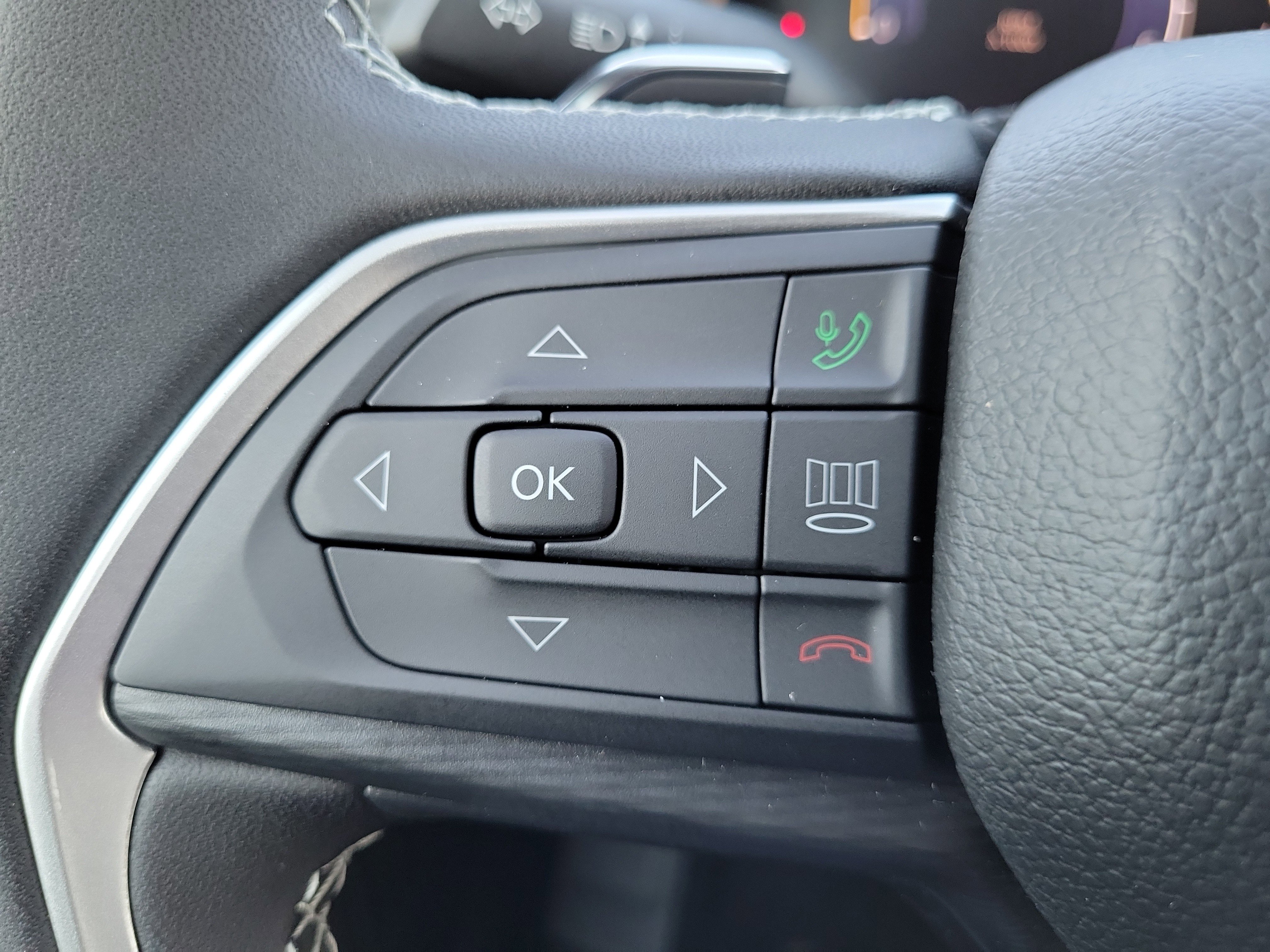 New 2025 Jeep Grand Cherokee Laredo X image 22