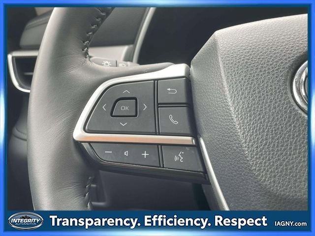 Used 2024 Toyota Highlander Platinum FWD image 23