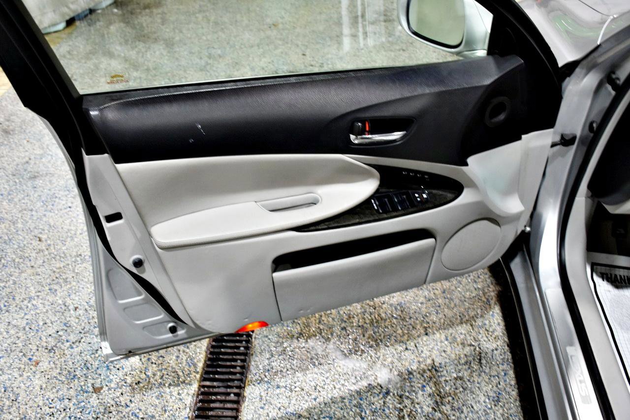 Used 2008 Lexus GS 460 image 32