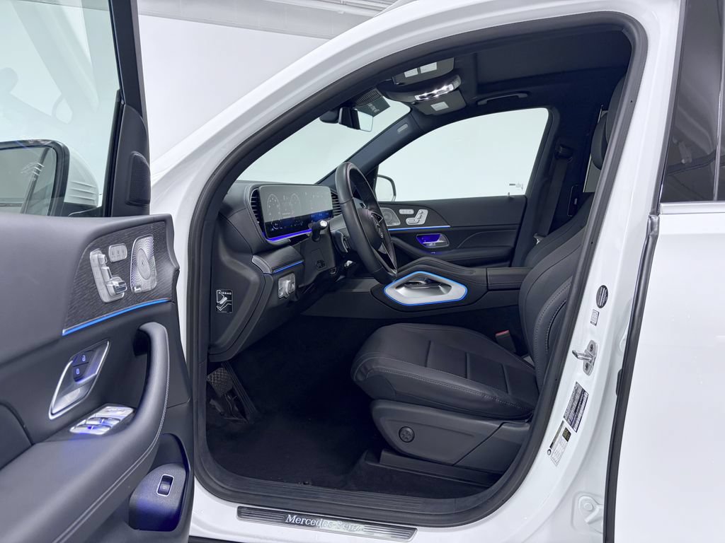 Certified 2025 Mercedes-Benz GLS 450 4MATIC image 14