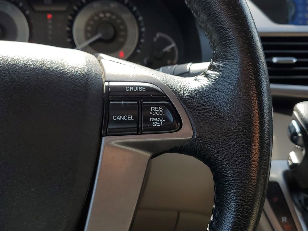 Used 2015 Honda Odyssey EX-L image 17