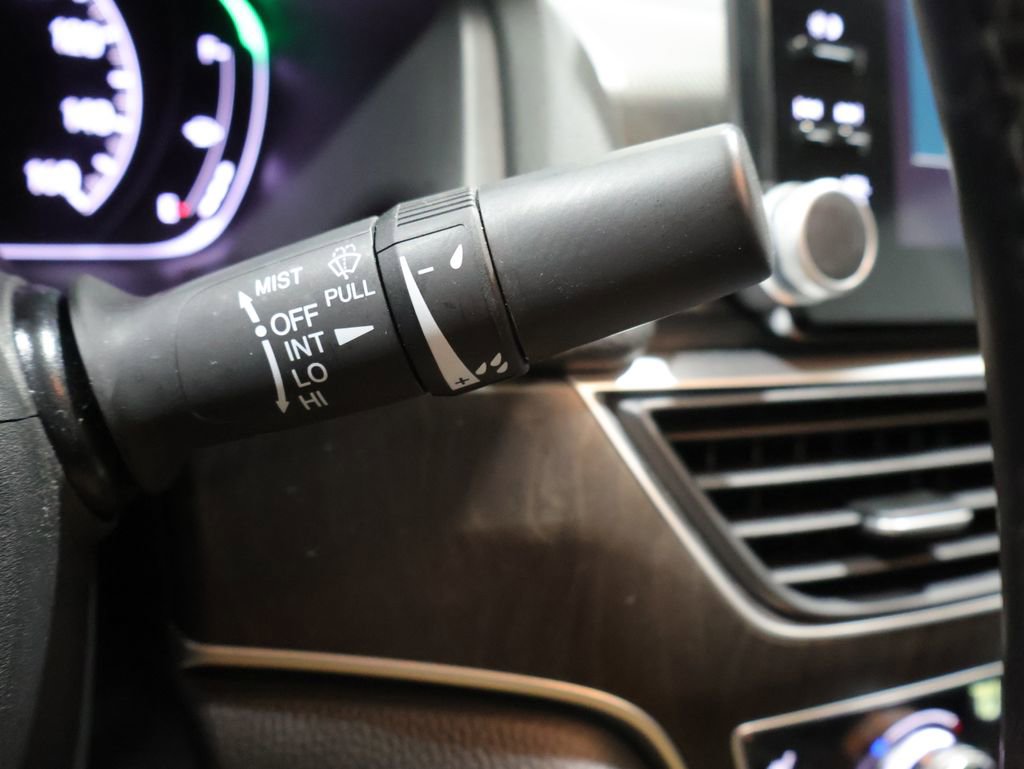 Used 2018 Honda Accord EX-L image 38