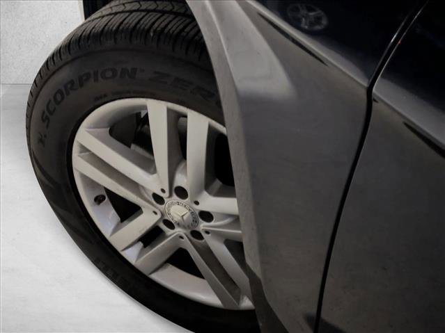 Used 2014 Mercedes-Benz GL 350 BlueTEC 4MATIC image 10