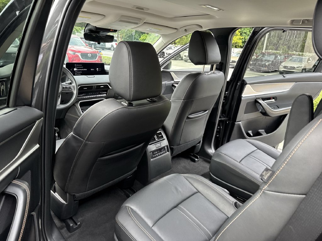 Certified 2025 MAZDA CX-90 3.3 Turbo w/ Preferred Package AWD/4WD image 34