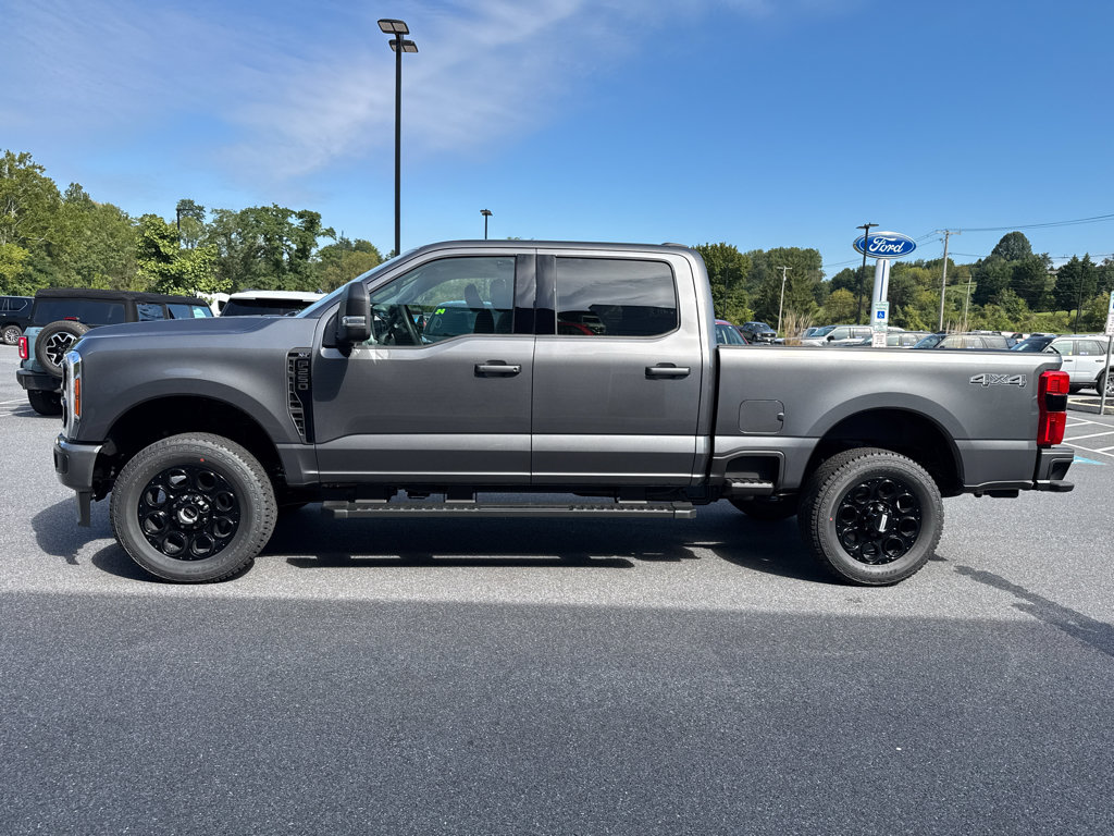 New 2026 Ford F250 XLT w/ XLT Premium Package AWD/4WD image 13