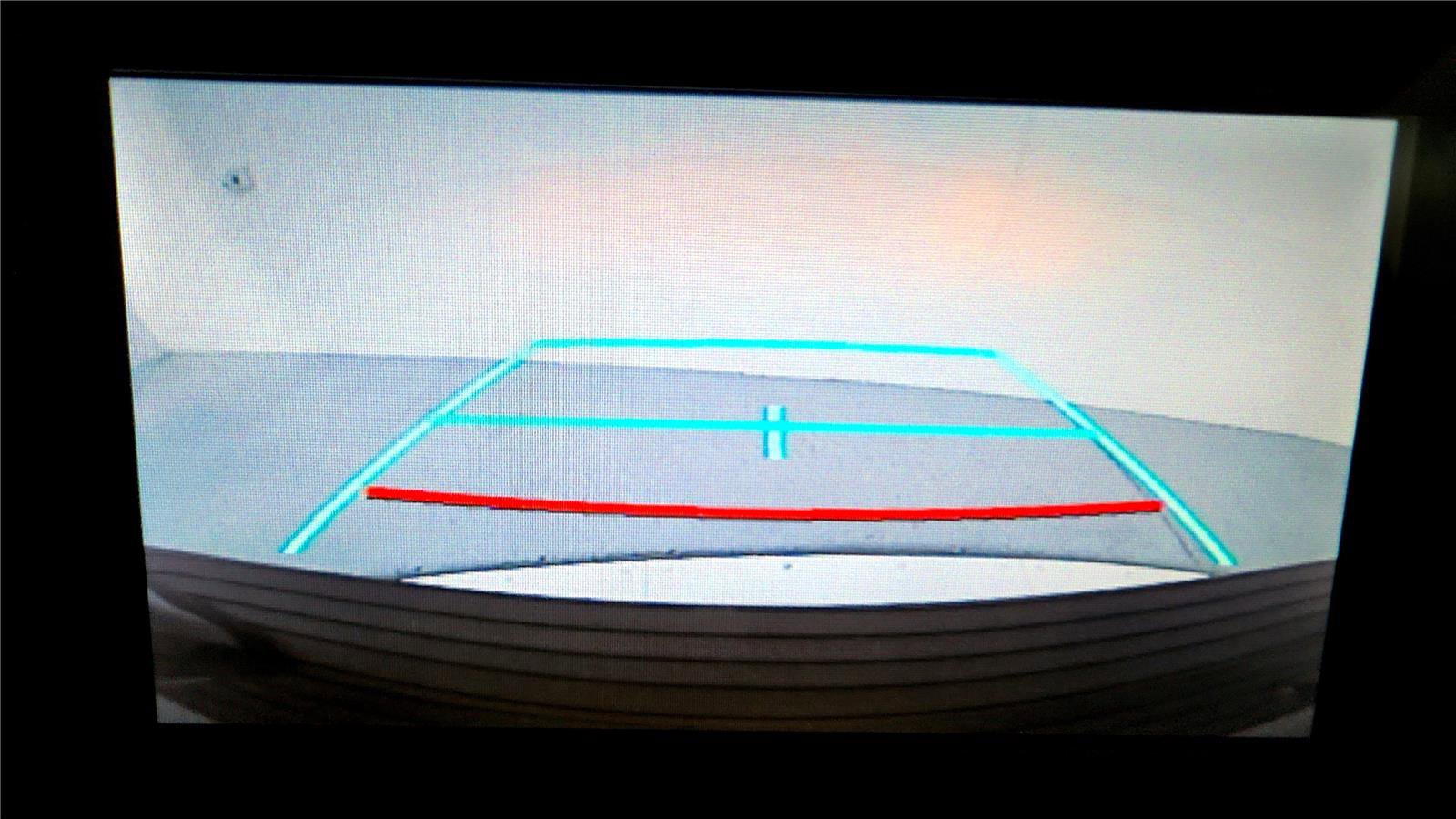 Certified 2019 Toyota Prius LE image 31