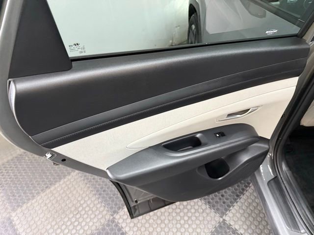 Certified 2025 Hyundai Tucson SEL image 38