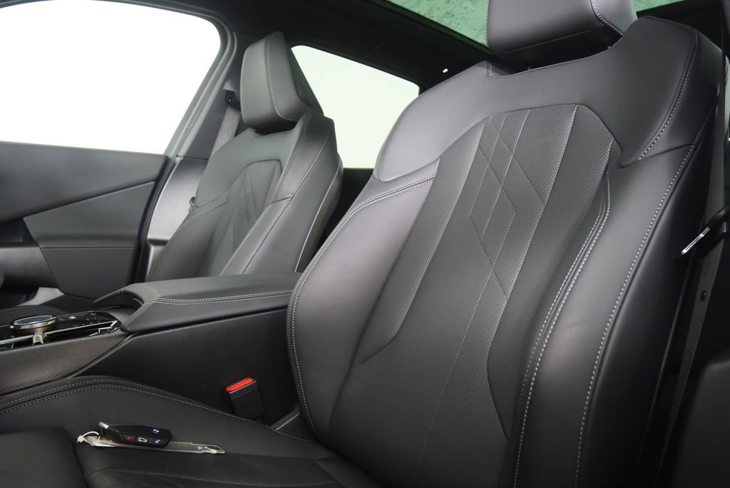 Certified 2025 BMW X3 xDrive30i image 11