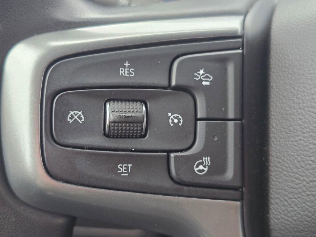 Used 2024 Chevrolet Tahoe Premier AWD/4WD image 37