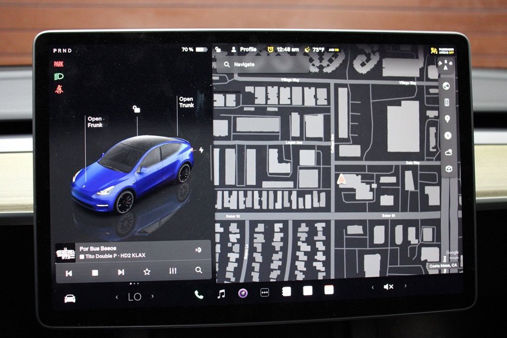 Used 2023 Tesla Model Y Performance AWD/4WD image 27