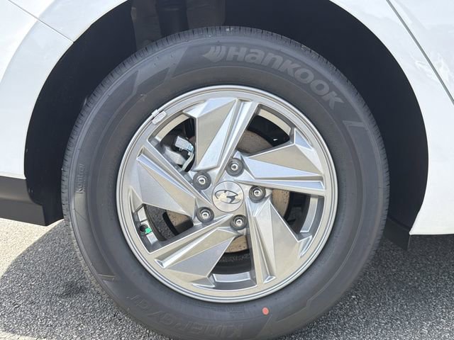 New 2026 Hyundai Elantra SE image 15