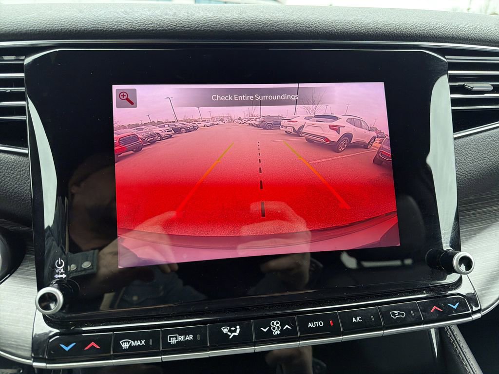 Used 2024 Jeep Wagoneer L Series II w/ Flexible Seating Group image 23