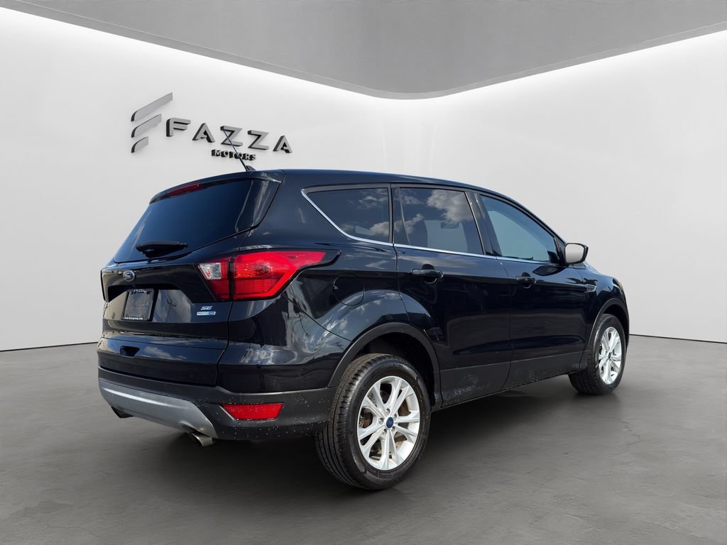Used 2019 Ford Escape SE AWD/4WD image 11