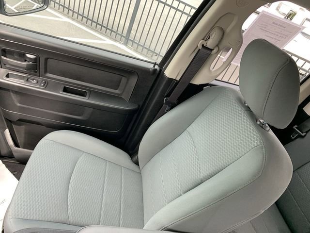 Used 2018 RAM 1500 Express RWD image 27