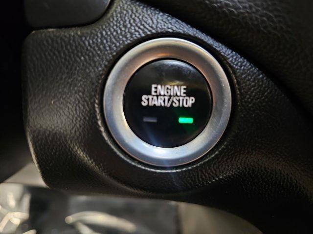 Used 2020 Chevrolet Equinox LT w/ Driver Convenience Package FWD image 16