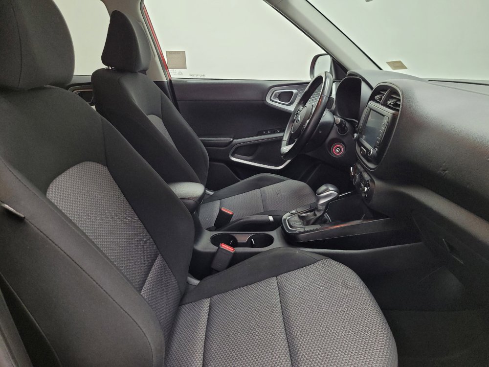 Used 2020 Kia Soul X-Line FWD image 21
