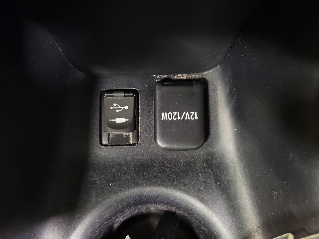 Used 2017 Toyota Prius Two image 15