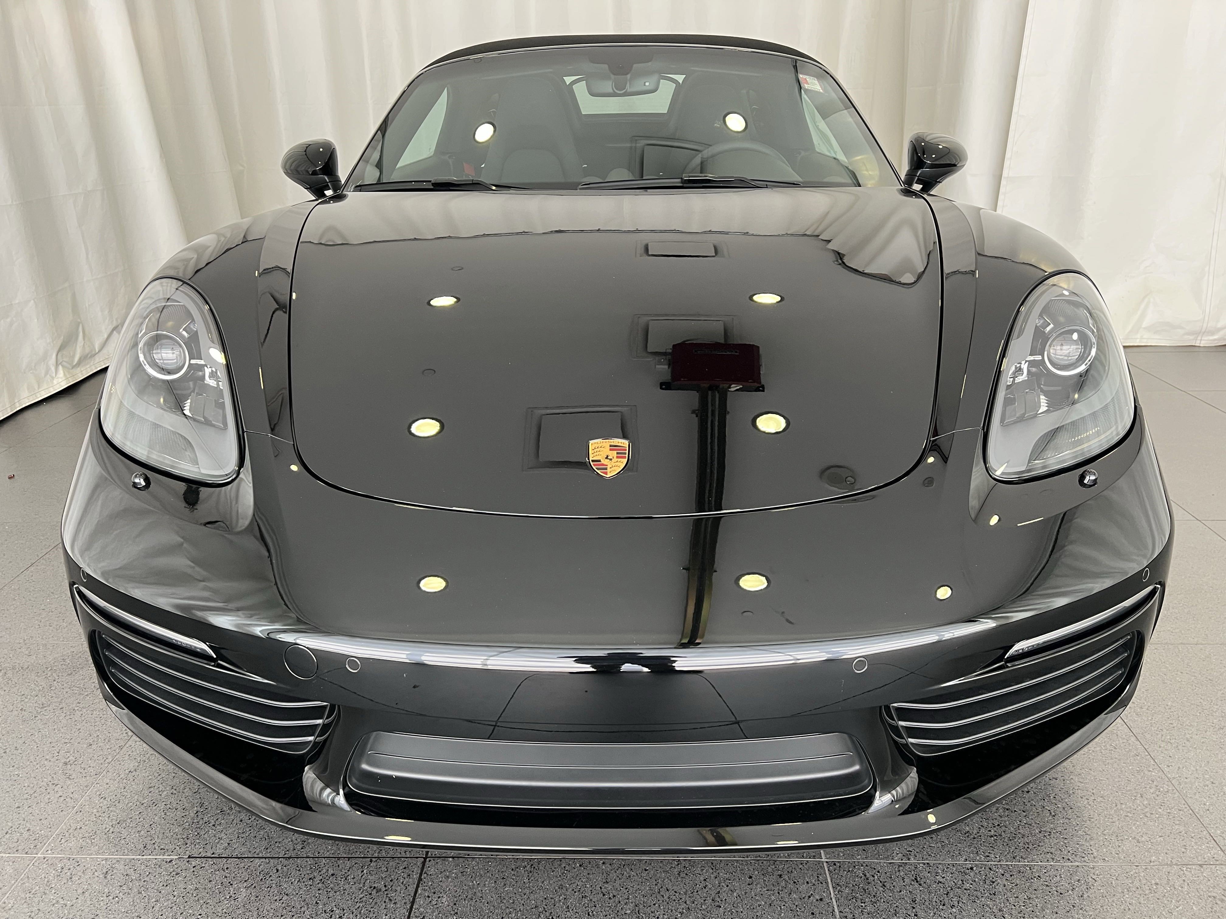 New 2025 Porsche 718 Boxster S image 6