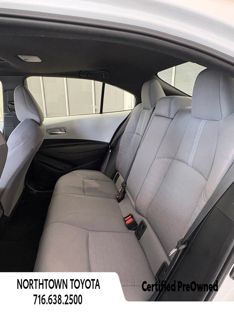 Used 2025 Toyota Corolla SE w/ SE Premium Package FWD image 14