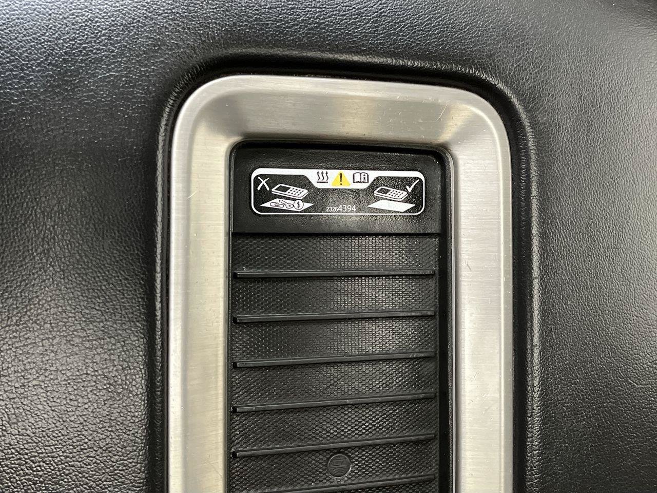 Used 2018 GMC Yukon XL Denali w/ Denali Ultimate Package AWD/4WD image 28
