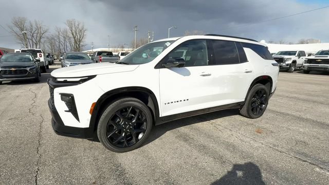 Used 2024 Chevrolet Traverse RS AWD/4WD image 4