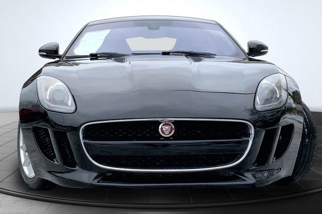 Used 2017 Jaguar F-TYPE Coupe image 3