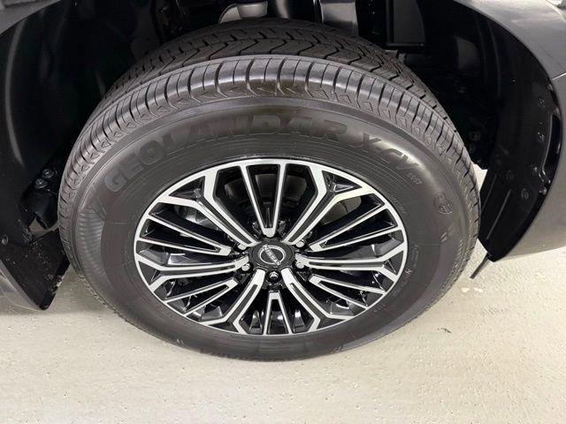 New 2025 Nissan Armada Platinum w/ Convenience Package image 4