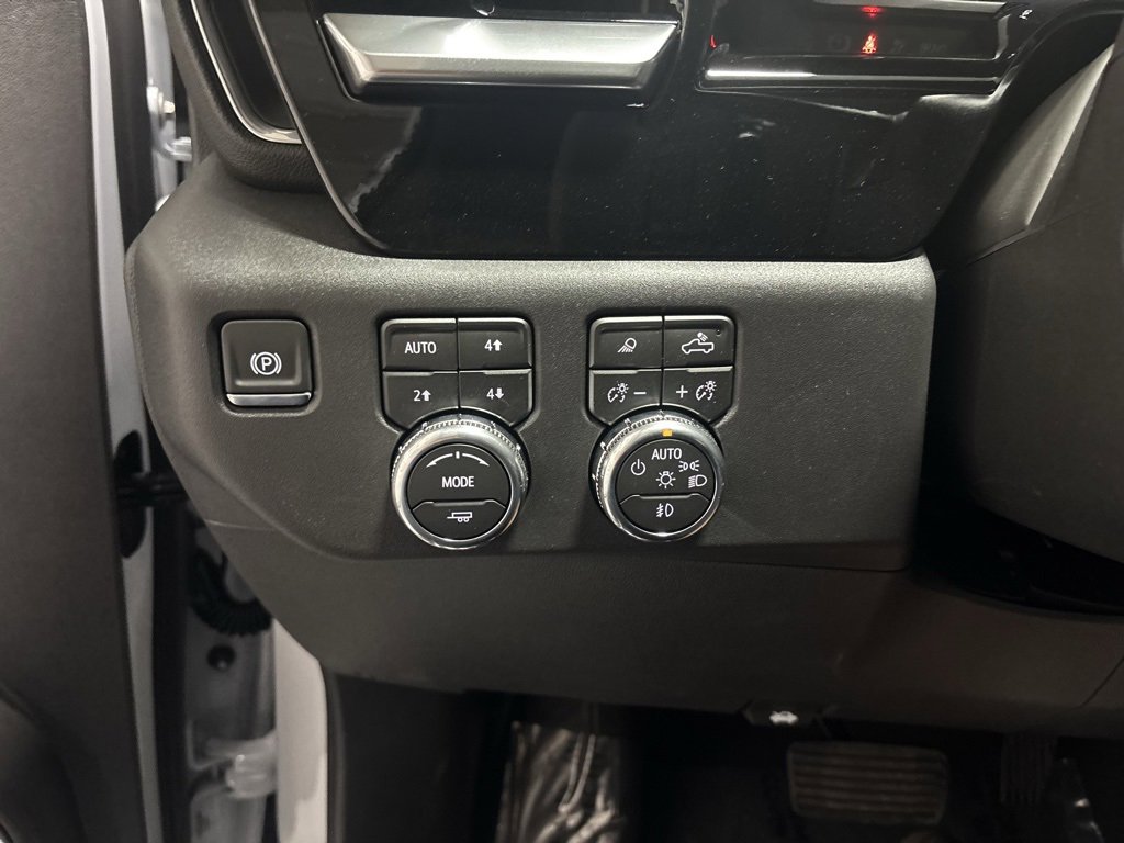 New 2026 GMC Sierra 1500 SLT w/ SLT Premium Plus Package image 13