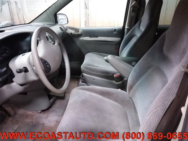 Used 1997 Dodge Caravan SE image 10