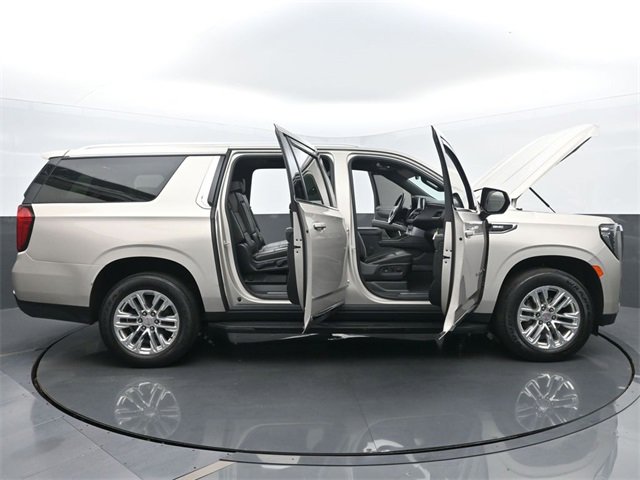 Used 2023 GMC Yukon XL SLT image 59