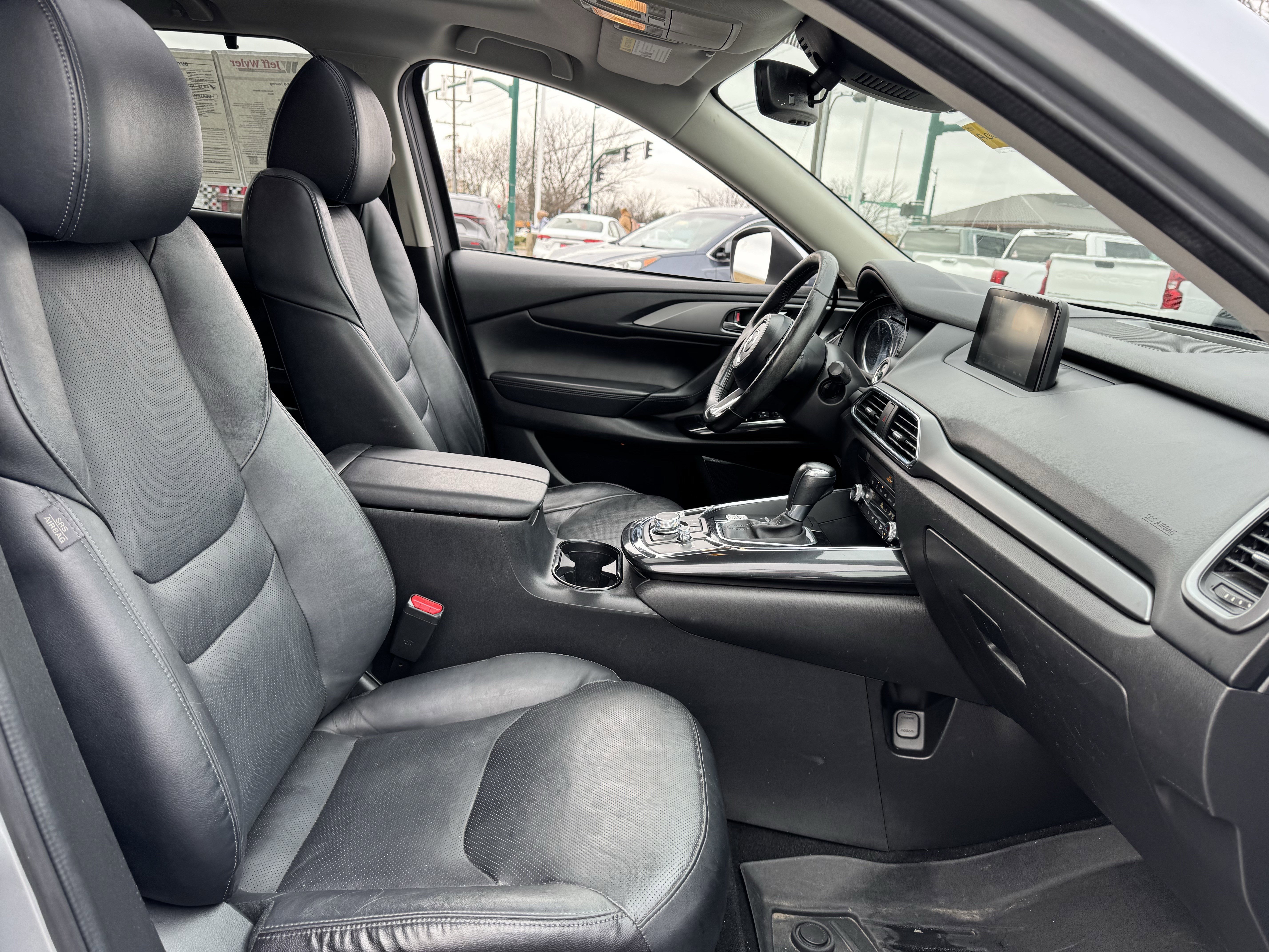 Used 2019 MAZDA CX-9 Touring w/ Touring Premium Package image 37