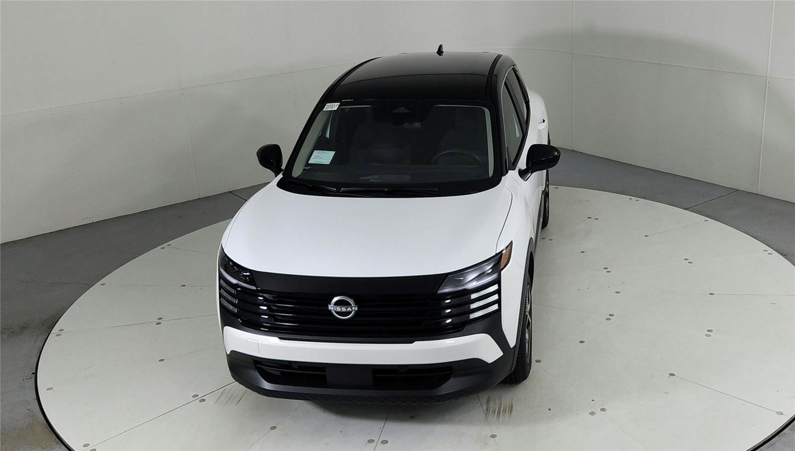 Used 2025 Nissan Kicks SV image 15