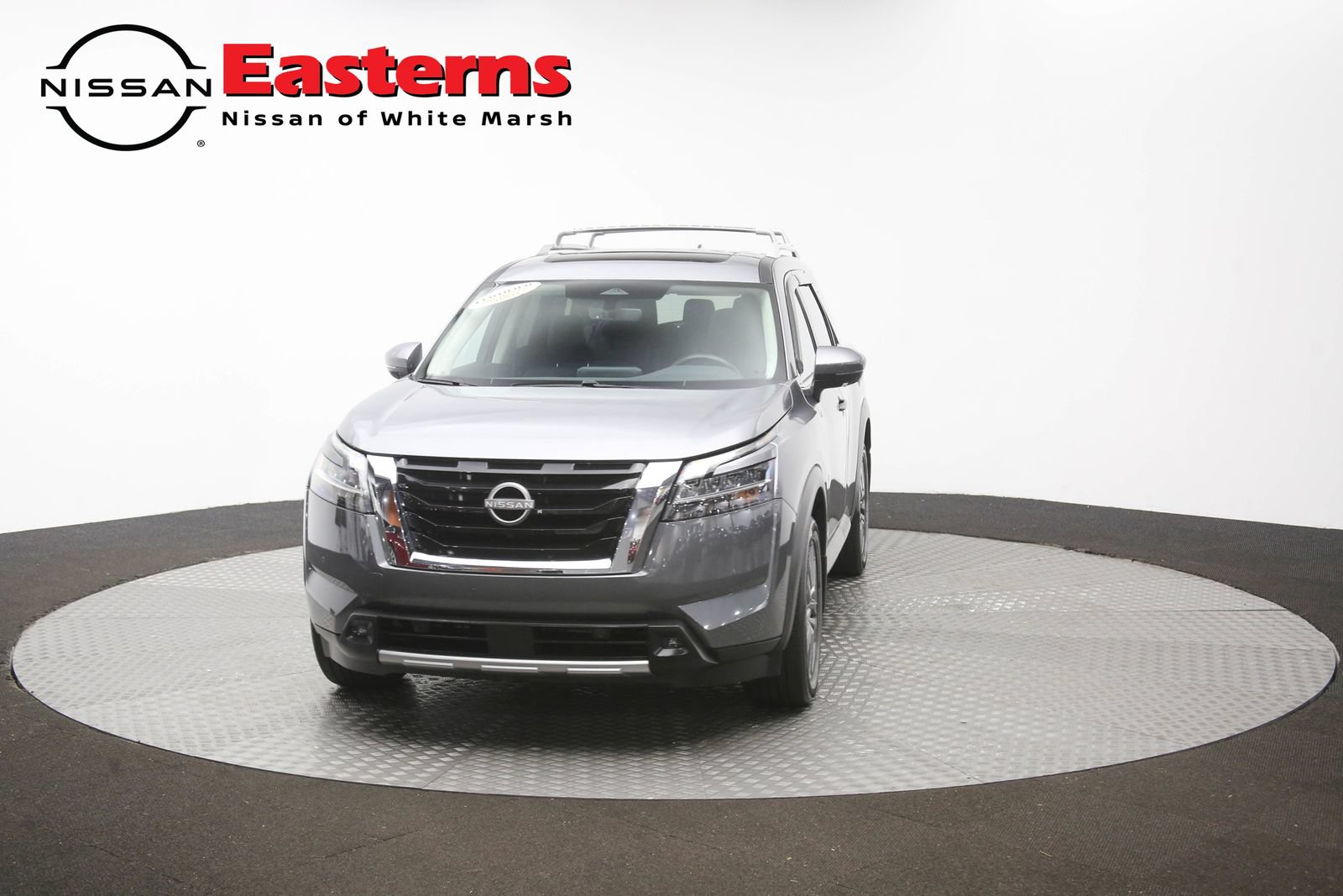 Used 2024 Nissan Pathfinder SL AWD/4WD image 53