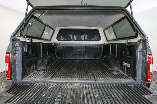 Used 2018 Ford F150 XLT w/ Equipment Group 302A Luxury AWD/4WD image 12